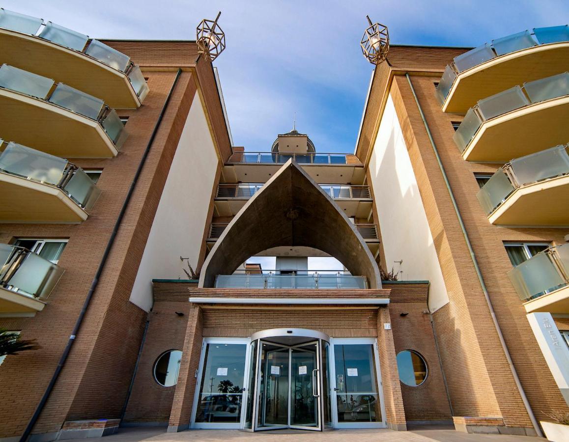 Отель Smy Aran Blu Roma Mare Лидо-ди-Остия Экстерьер фото